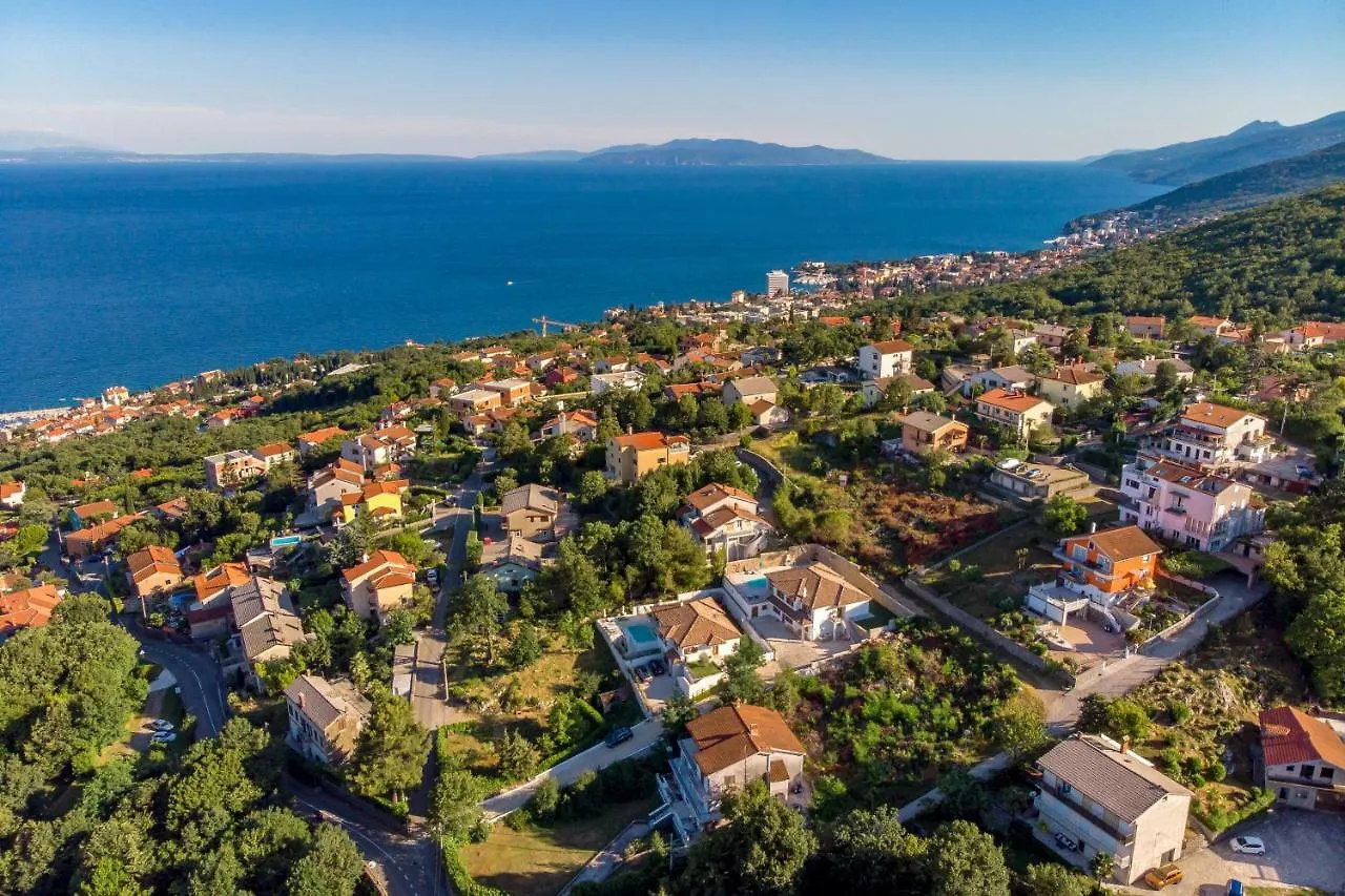 Apartment Niki Opatija