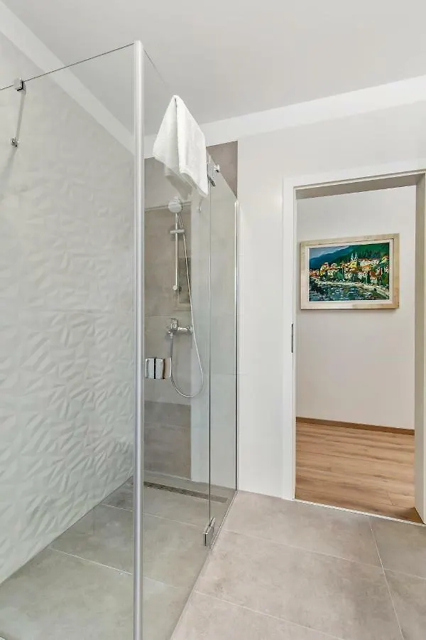 Apartment Niki Opatija