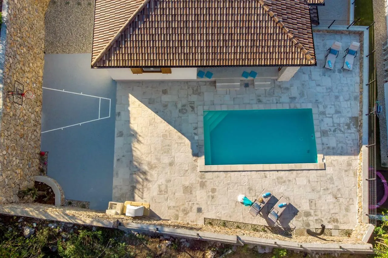 Apartment Niki Opatija